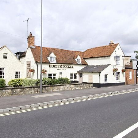 Premier Inn Aylesbury Ngoại thất bức ảnh