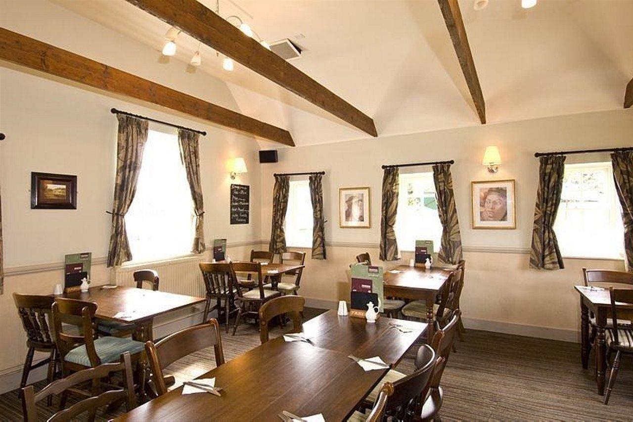Premier Inn Aylesbury Ngoại thất bức ảnh
